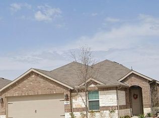 9240 High Stirrup Ln, Fort Worth, TX 76131