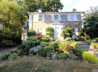 22107 Hartland Ave, Jamaica, NY 11427