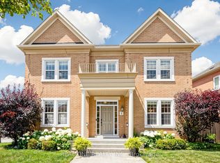 8 Lebarr Rd, Markham, ON L6C0J3
