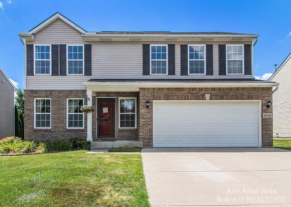 1st image of 6204 Aspen Way
