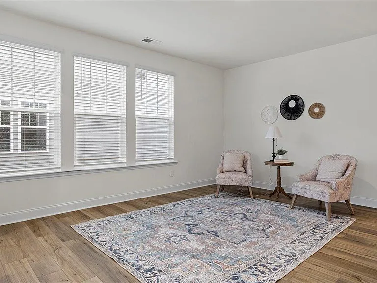 74 Amaryllis Ln — Photo 12