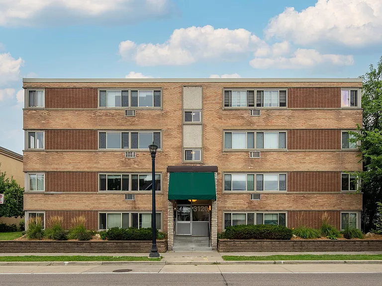 3120 Hennepin Ave #205 — Photo 18
