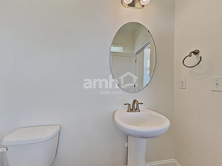 116 White Ash Dr — Photo 8