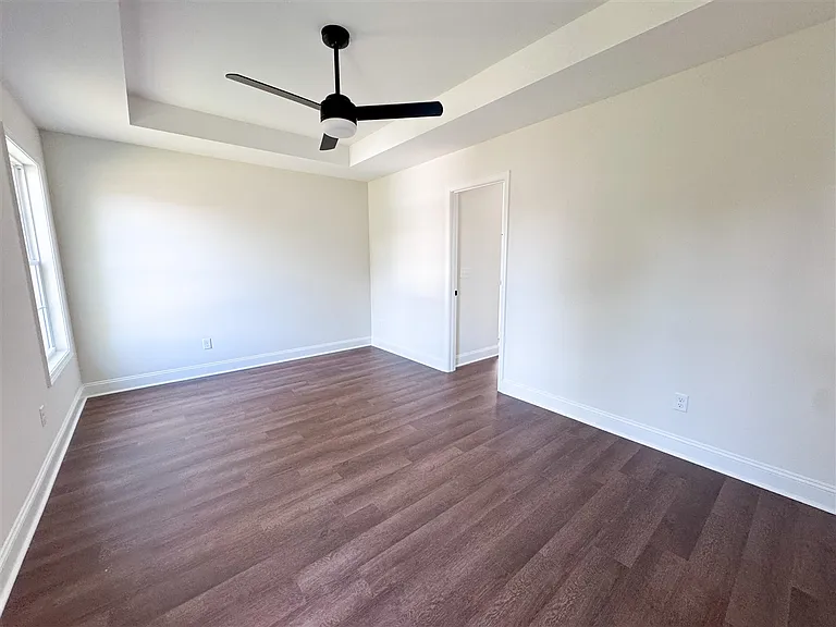 720 Alexander Way — Photo 9