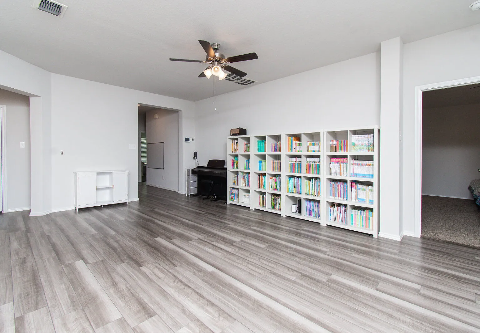 3 bed, 2.0 bath, 1508 sqft, $1,750 — Photo 4