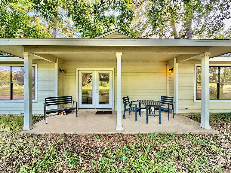 3487 Balboa Cir — Photo 14