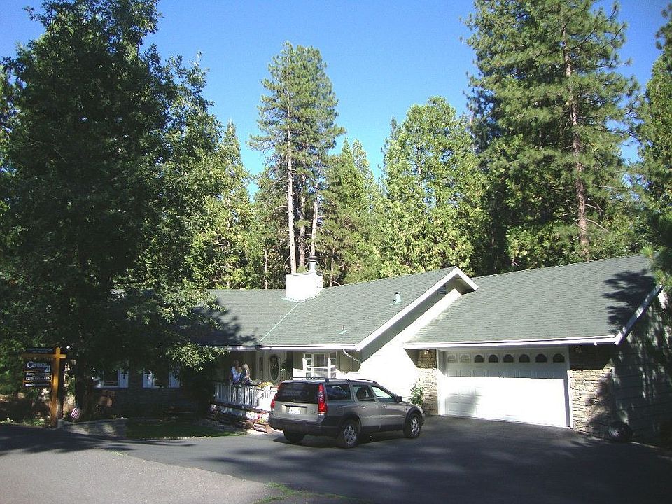 1st image of 2443 Country Club Dr
