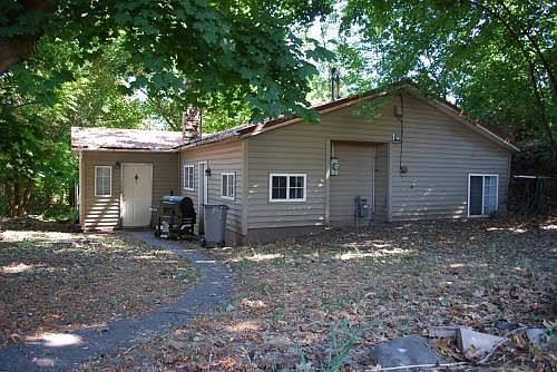 2nd image of 630 SE Dilke St