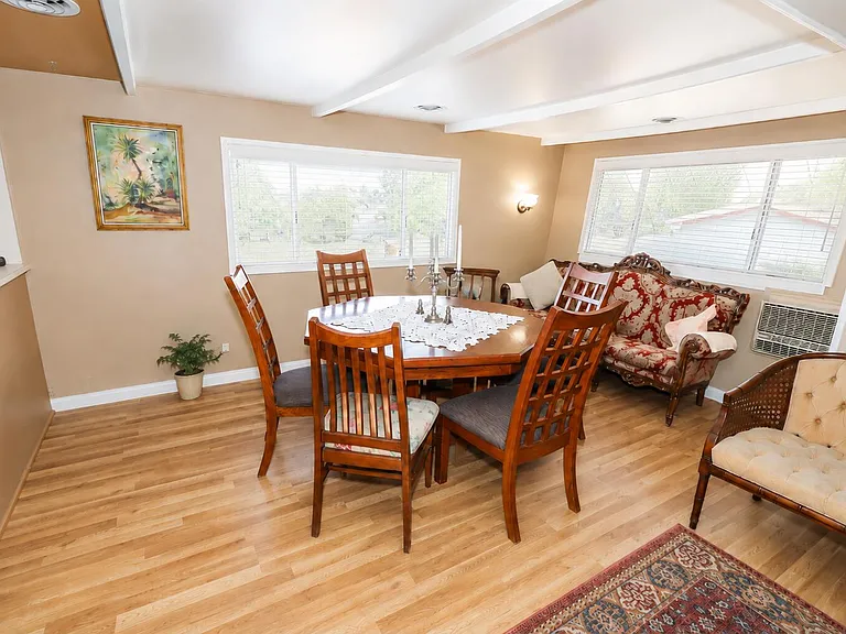 69360 Poolside Dr — Photo 1