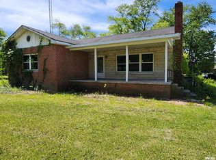 230 Illinois Highway St #142, Eldorado, IL 62930