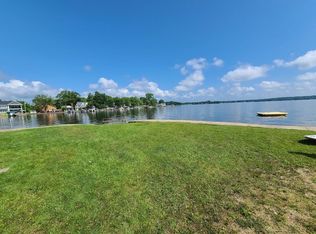 11072 Lake Dr, Rodney, MI 49342