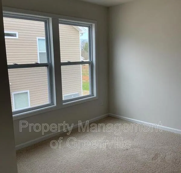 431 Yellow Fox Rd — Photo 12