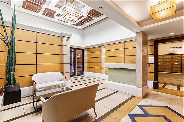 Rented by REAL New York | media 19