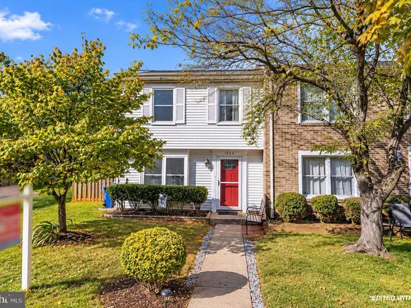 8814 Vicksburg Ct, Manassas, VA 20109