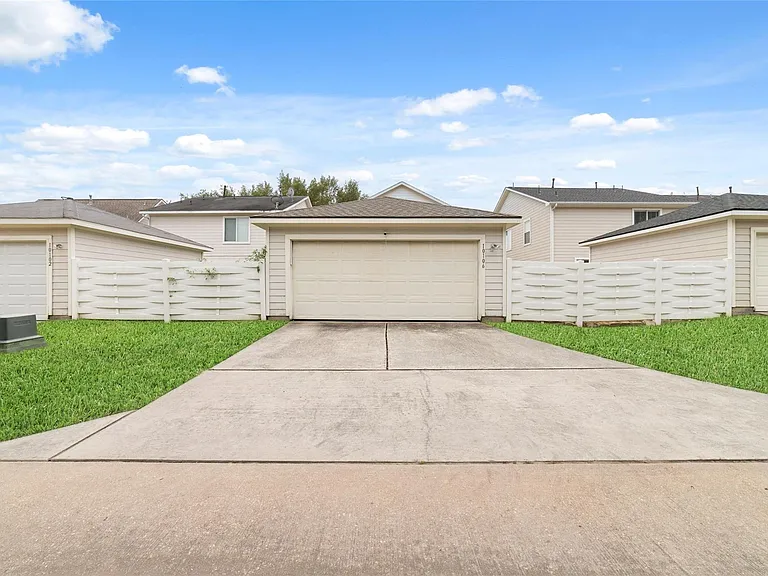 10106 Farrell Dr — Photo 21