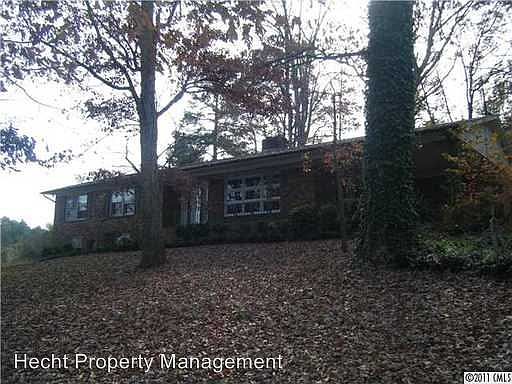 1st image of 7405 Stonewall St