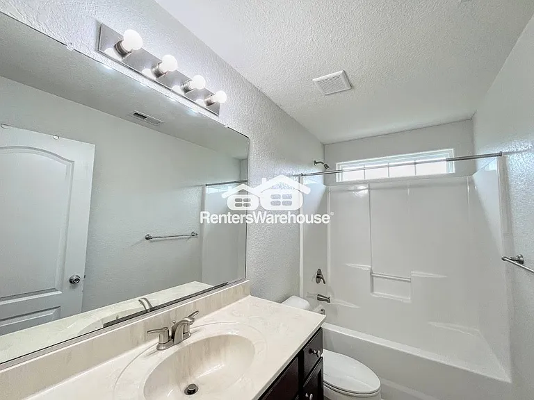 920 Green Sea Trl — Photo 32