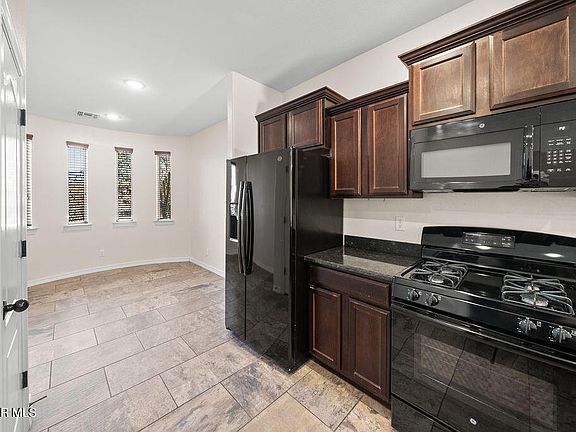 5th image of 13566 Hazlewood St
