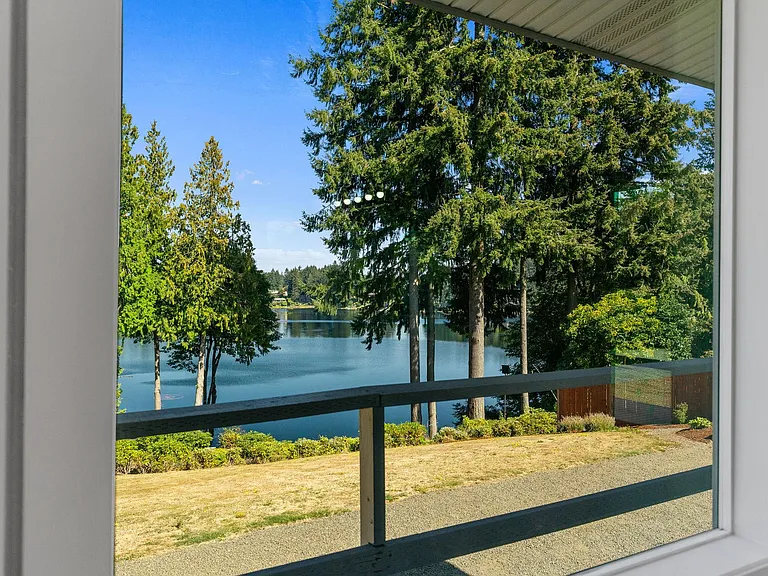 1708 Yelm Hwy SE — Photo 45