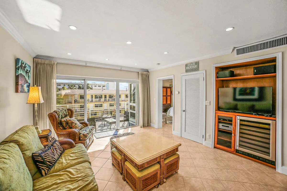 1 bed, 628 sqft, $5,500 — Photo 4