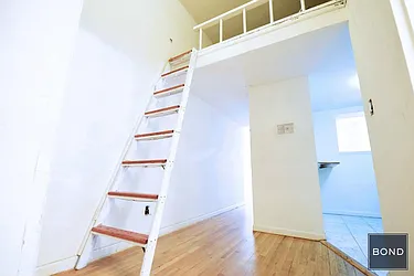 Rented by Bond New York