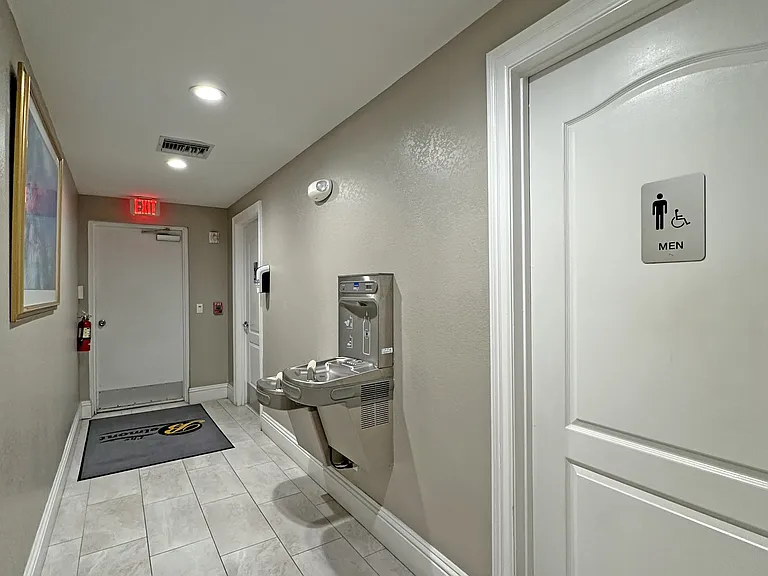 152 SW Peacock Blvd #206 — Photo 28