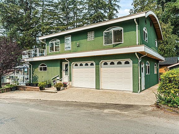 3rd image of 267 1st Ave