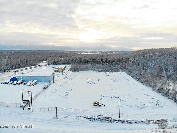 2nd image of 4700 E Stoney Hollow Dr