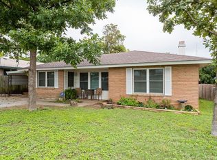 1308 Ridge Dr, Kerrville, TX 78028