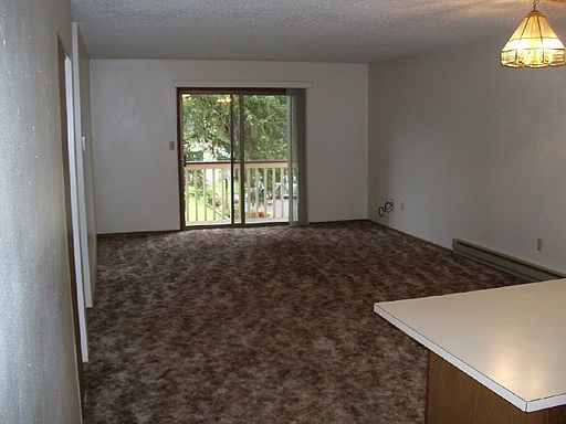 2nd image of 610 E Pioneer Ave APT 5
