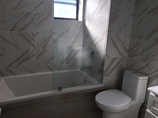 Rented by Premier Metro Realty Corp | media 30