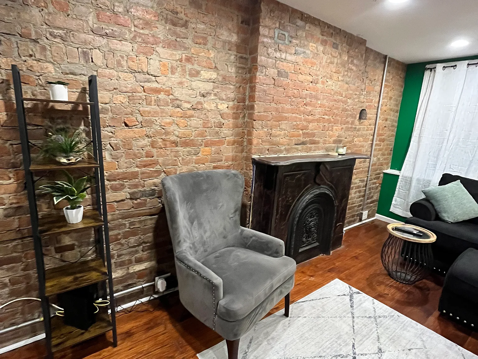 294 Lark St — Photo 4