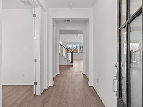 4113 Sterling Springs Interior Image 5