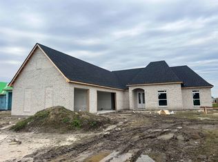 196 Independence Dr, Houma, LA 70360