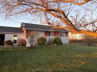 186 Grills Rd, Quinte West, ON K8N4Z5