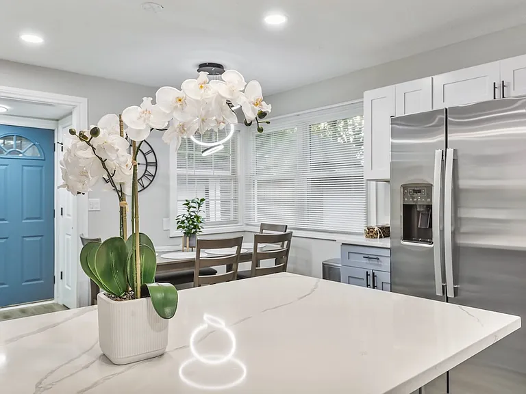 3603 Holly Ln — Photo 6