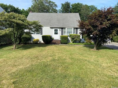 34 7th Avenue N, Huntington Station, NY, 11746