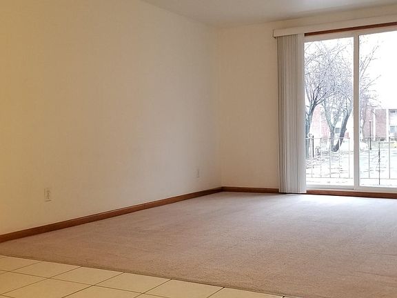 2nd image of 406 Joe McCarthy Dr APT C1