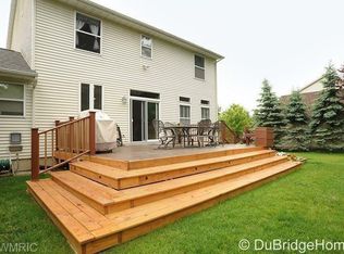 7377 Las Palmas Dr NE, Rockford, MI 49341
