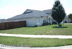 1st image of 2619 Glen Oaks Dr