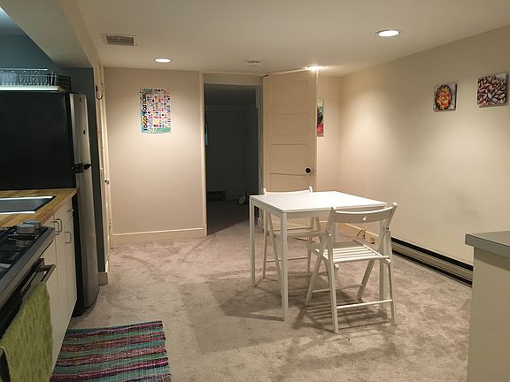 Kitchen/Breakfast Area