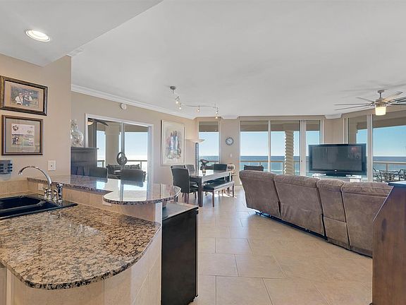 3rd image of 1 Portofino Dr Ste 501