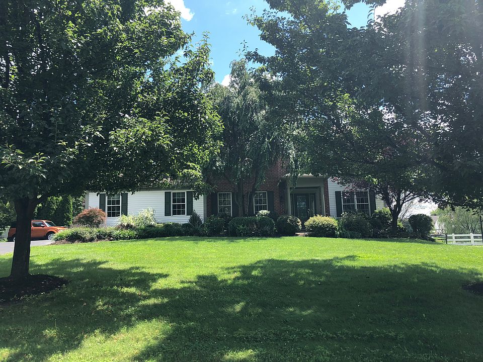 1st image of 349 Blacksmith Rd