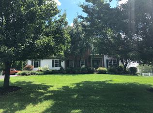 349 Blacksmith Rd, Douglassville, PA 19518