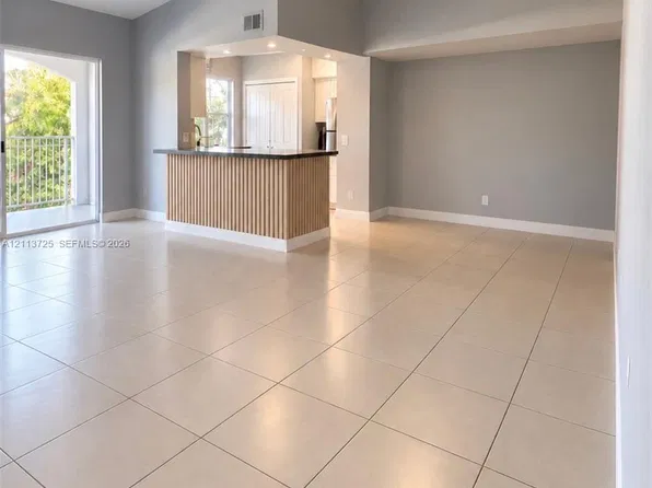 150 96th Ave #9209, Hollywood, FL 33024