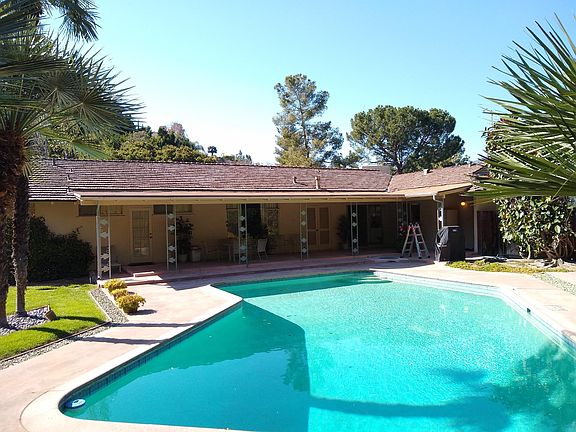 4th image of 312 Inverness Dr
