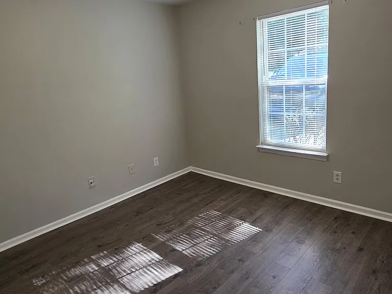 Guest Bedroom 1