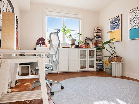 5th image of 627 Deep Valley Dr #Penthouse 615