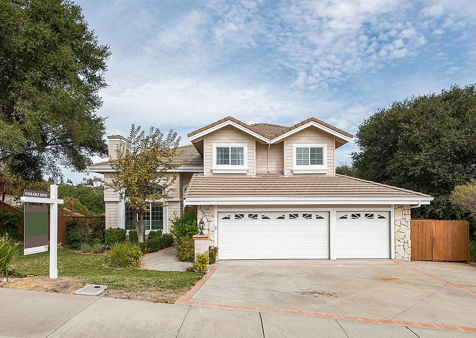 1st image of 8357 Creekside Dr