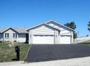 5394 Painted Pony Ln, Loves Park, IL 61111
